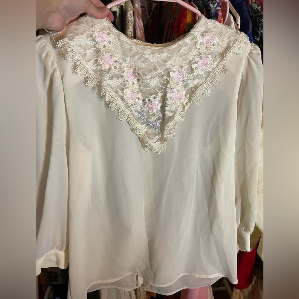 Vintage Lace Collared Blouse